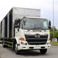 Hino FG8JT8A-PGX thùng dài 10m 2 cửa hông