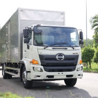 Hino FG8JT8A-PGX thùng kín 7,7 tấn