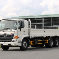 Hino FL8JT8A 15 tấn thùng lửng