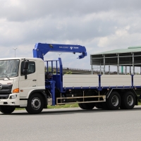Hino FL8JT8A 15 tấn gắn cẩu 3 tấn 4 đoạn