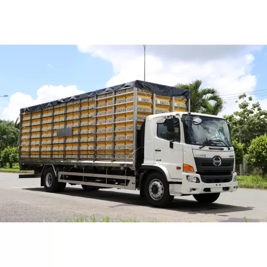 Hino FG8JT8A chở gia cầm 408 lồng