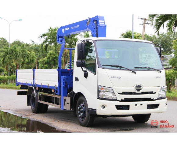 Hino XZU720 gắn cẩu Tadano 3 tấn 4 đoạn