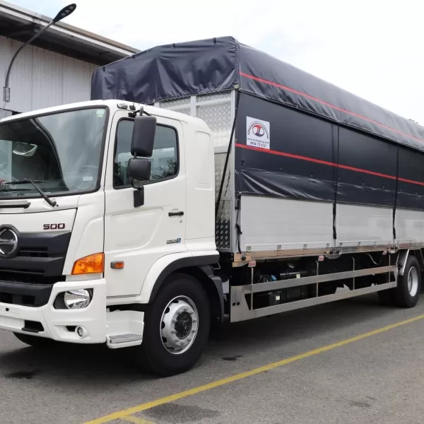 Hino FG8JT8A-PGX tải trọng 7,8 tấn 
