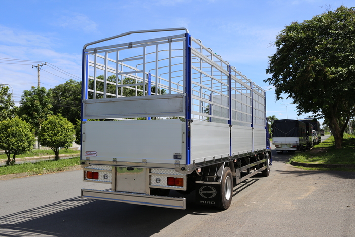 Động Cơ Mạnh Mẽ và Tiết Kiệm Nhiên Liệu