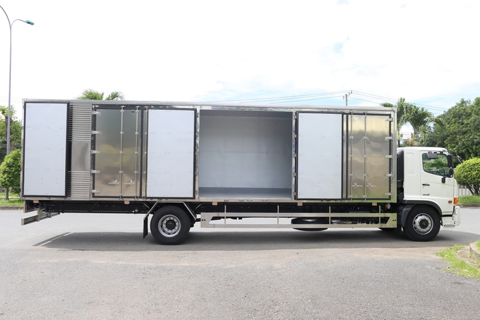 Động cơ J08E-WB: Trái tim mạnh mẽ, hiệu quả nhiên liệu vượt trội