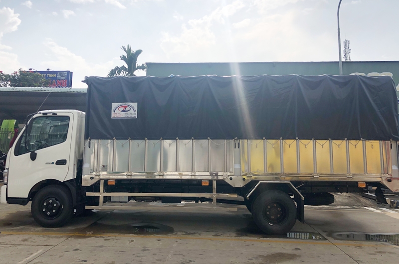 Dịch Vụ Sản Xuất Thùng Xe Tải Chuyên Nghiệp