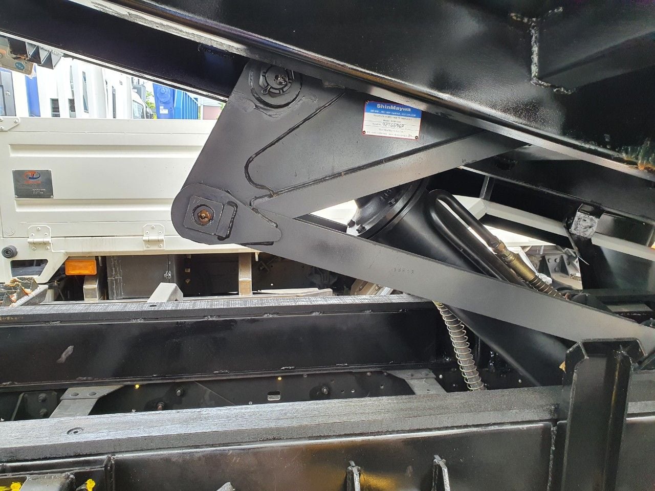 Thiết bị nâng Shinmaywa