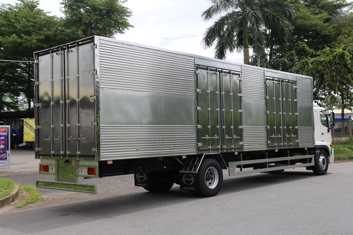 Động cơ mạnh mẽ và tiết kiệm nhiên liệu