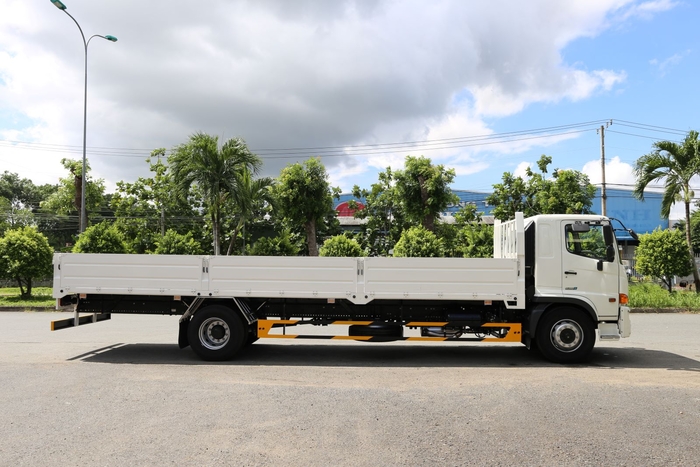Vì sao nên chọn Hino FG8JT8A thùng lững 8 tấn tại HINO Đà Nẵng?