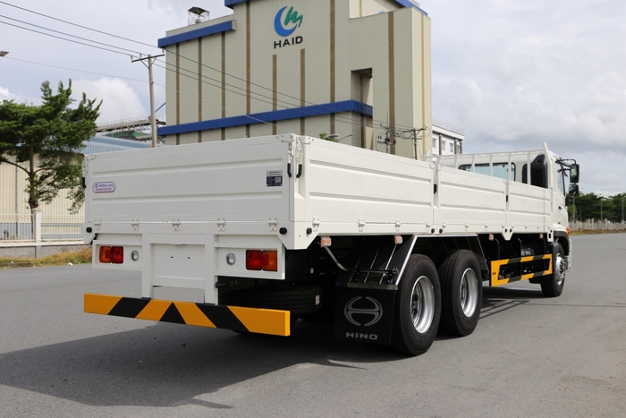 Hộp Số và Hệ Thống Truyền Động