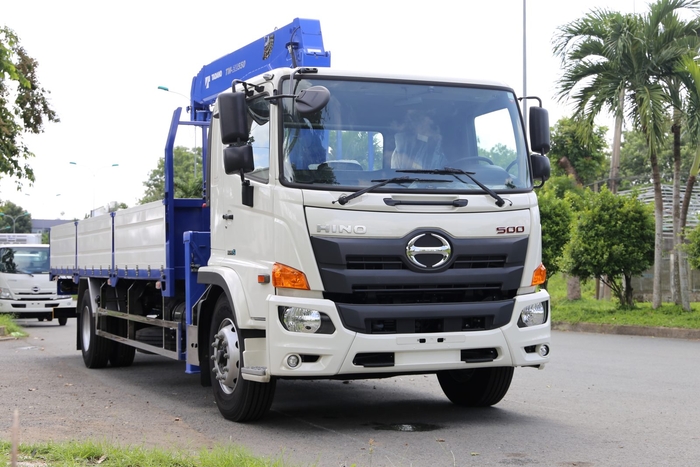 Cần Cẩu Tadano ZE555MH 5 Tấn 5 Đoạn: Sức Mạnh Tinh Tế Từ Nhật Bản