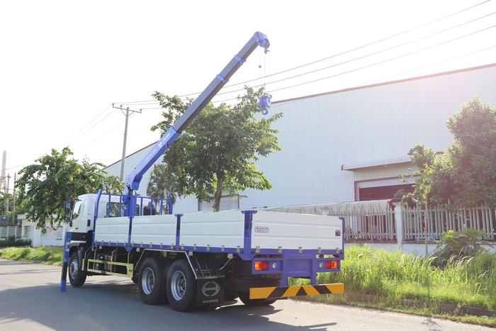 Động cơ Hino J08E - WA: Sức mạnh và Hiệu quả