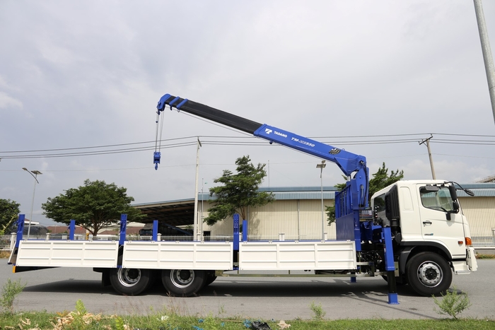 Cẩu Tadano ZE554MH - Sức mạnh và sự linh hoạt