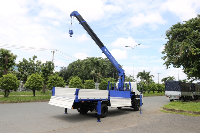 Ứng dụng thực tế của cẩu Tadano ZE365MH