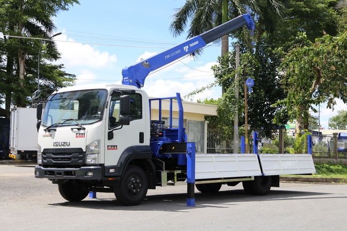 Cần cẩu Tadano – Thương hiệu uy tín từ Nhật Bản