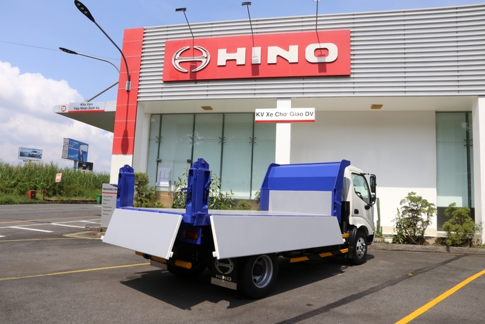 Nhà máy sản xuất thùng xe tải hiện đại