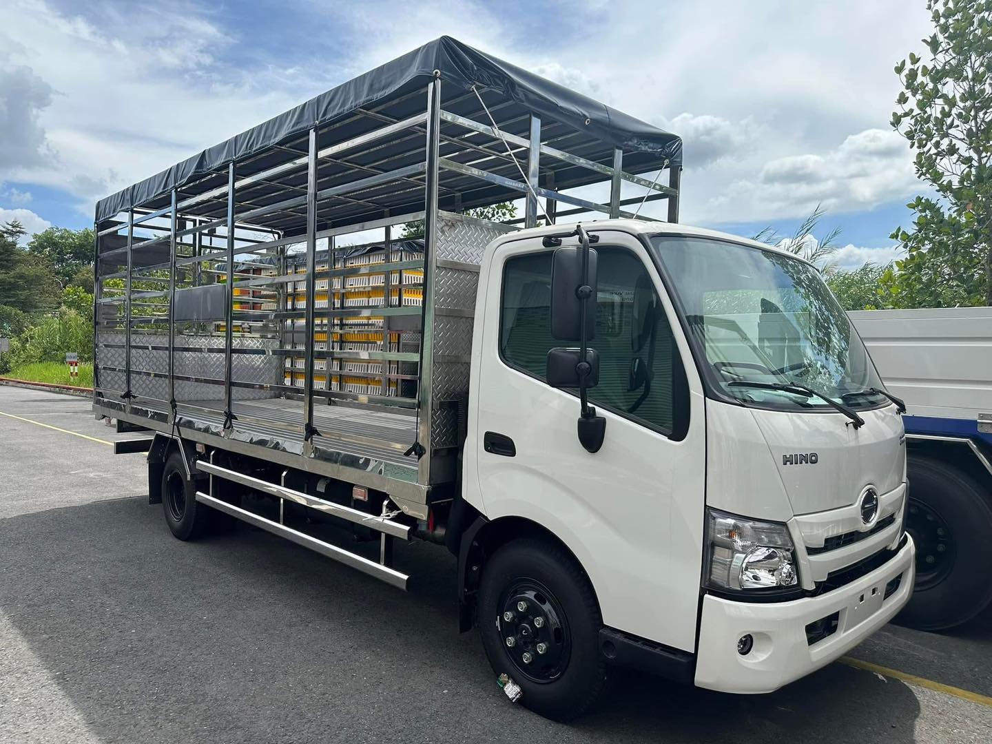 Bán xe HINO cho doanh nghiệp vận tải